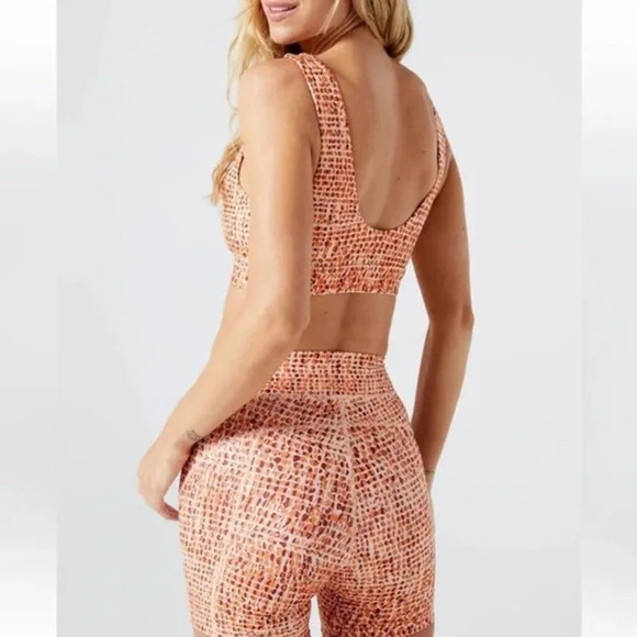 L*SPACE Set Do The Twist Sports Bra Carter Bike Short Wild Bunch Size XS Orange - Picture 16 of 16
